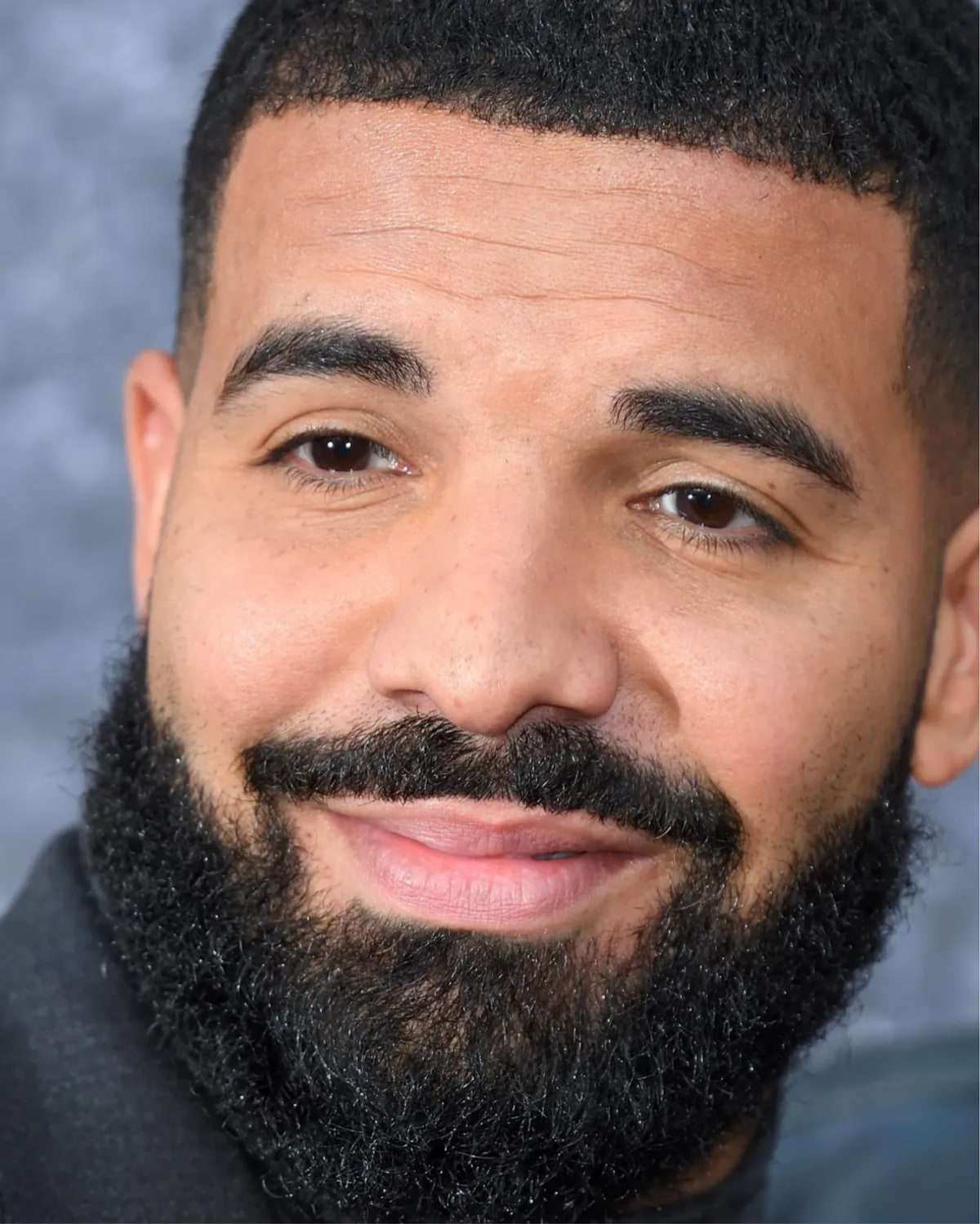 The Unstoppable Evolution of Drake From Degrassi Star to Global Music and Business Mogul