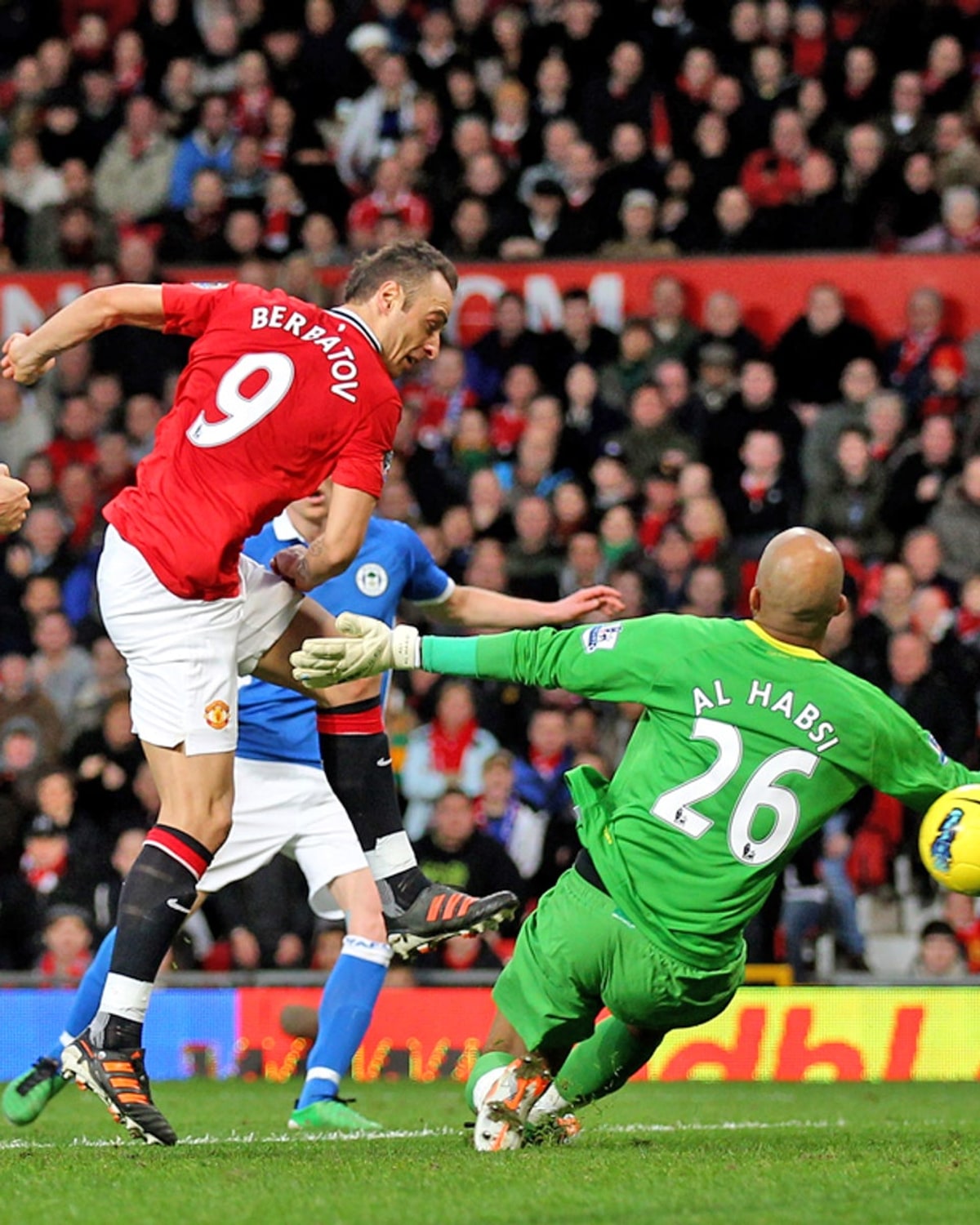 When Manchester United’s Defense Faltered: A Look Back at Classic Moments